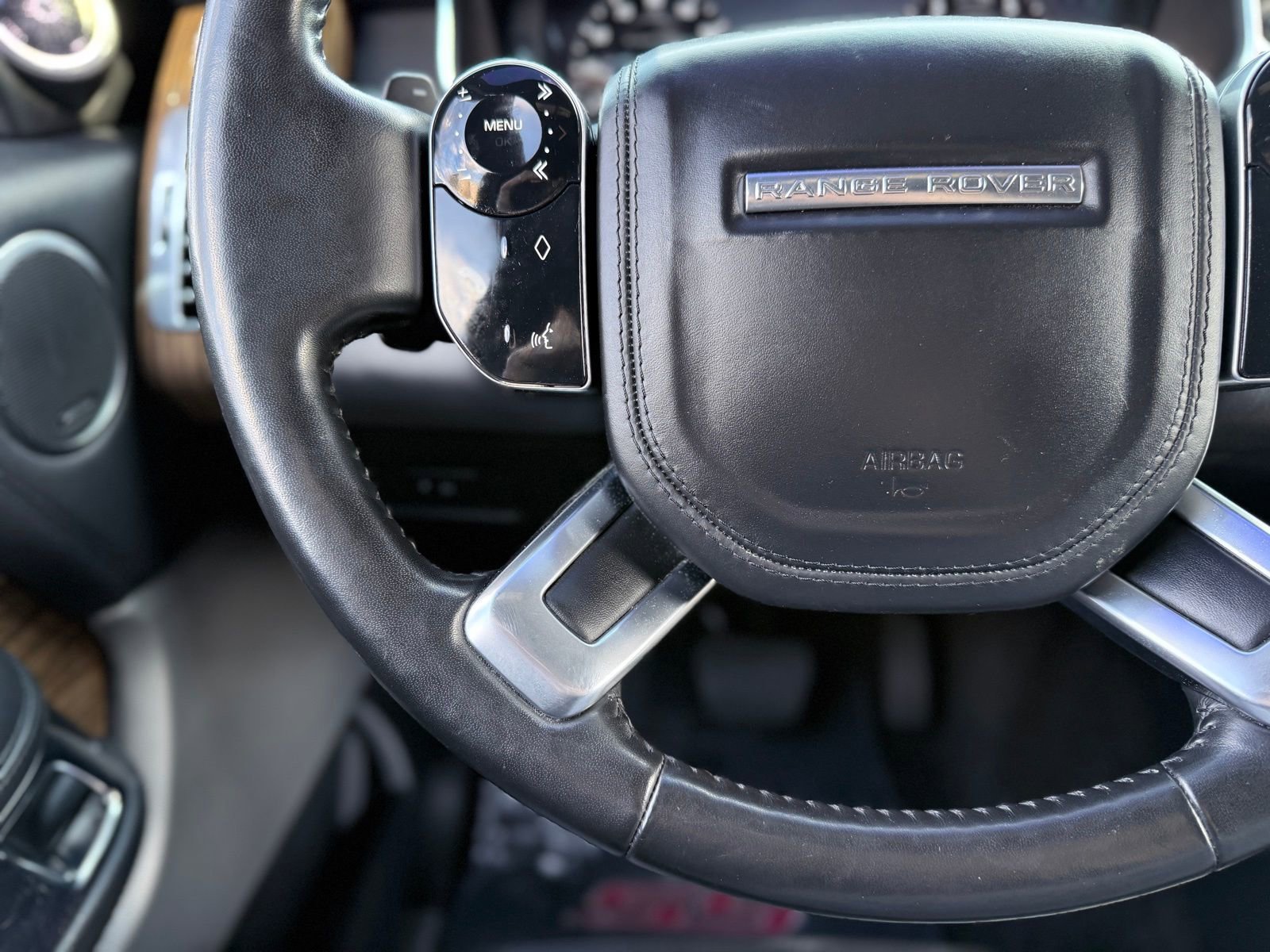 Used 2018 Land Rover Range Rover Supercharged image 26