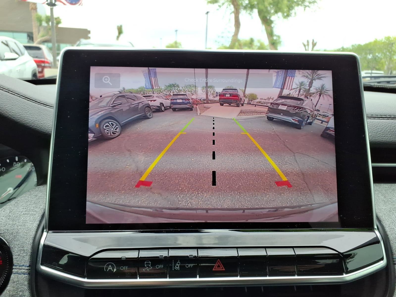 Used 2024 Jeep Compass Latitude image 21