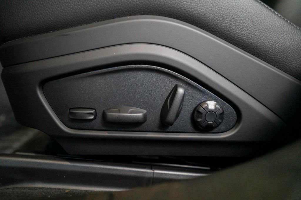 New 2026 Porsche Panamera 4 image 24
