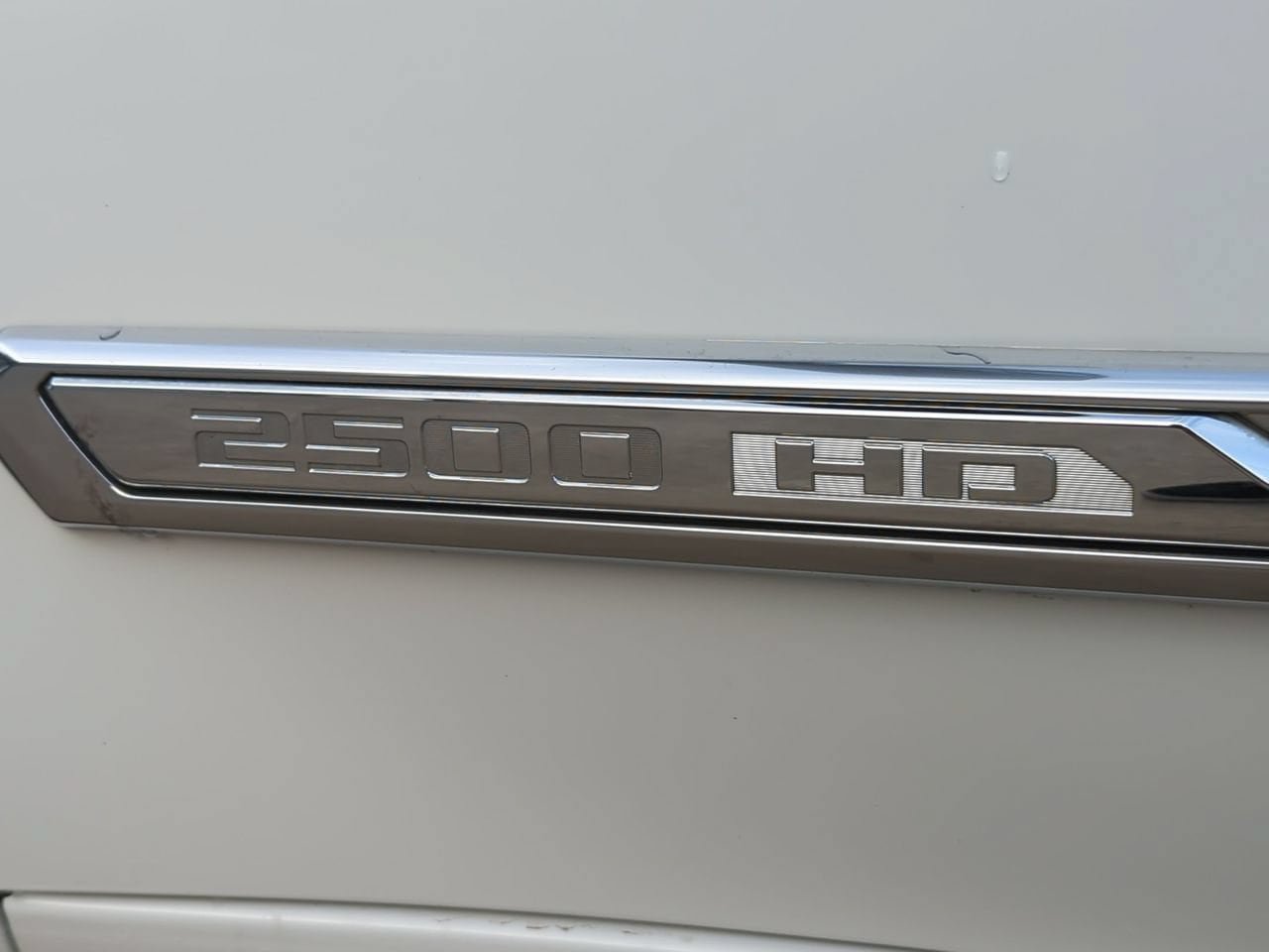 Used 2024 Chevrolet Silverado 2500 High Country AWD/4WD image 6