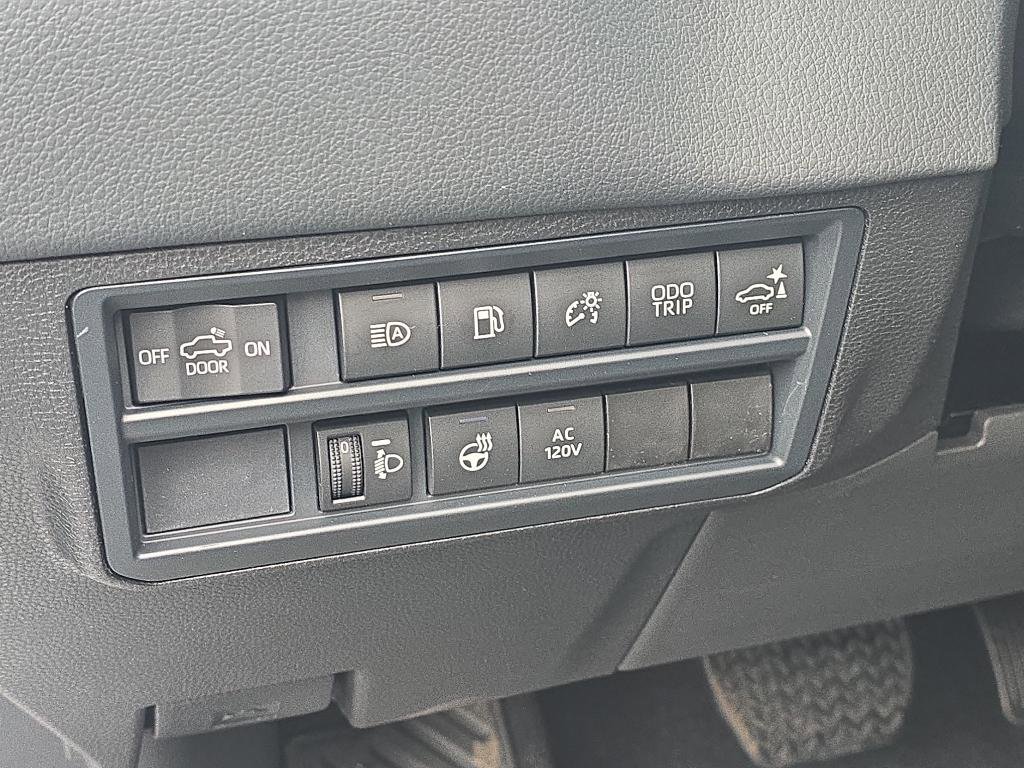 New 2025 Toyota Tundra Limited image 24