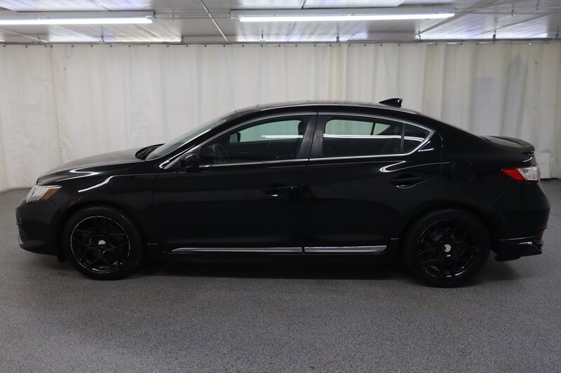 Used 2016 Acura ILX w/ Technology & A-SPEC Package FWD image 4