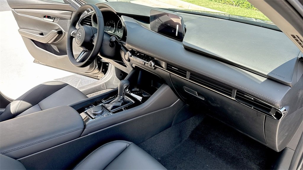 New 2025 MAZDA MAZDA3 s image 33