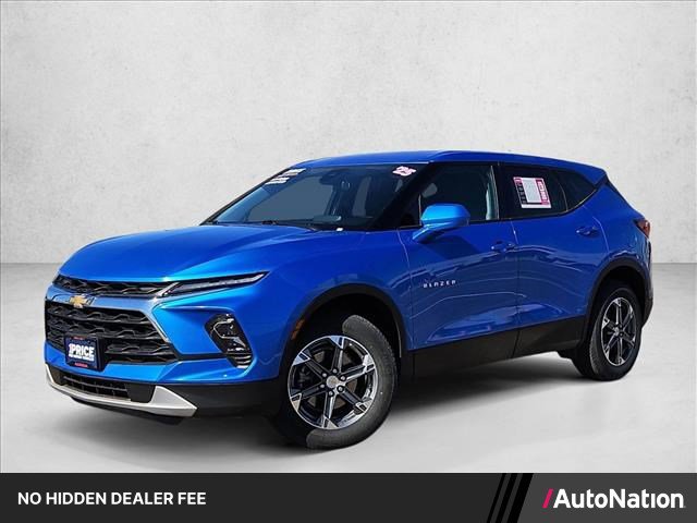 Used 2025 Chevrolet Blazer LT AWD/4WD image 1