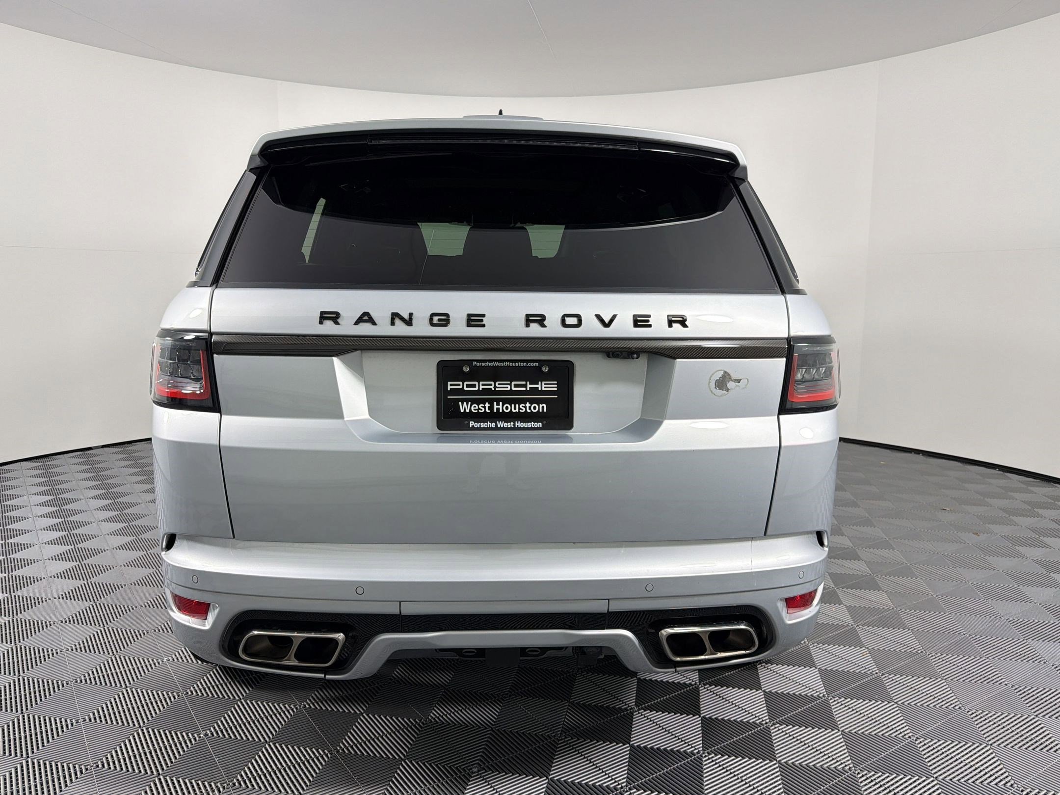 Used 2022 Land Rover Range Rover Sport SVR AWD/4WD image 8