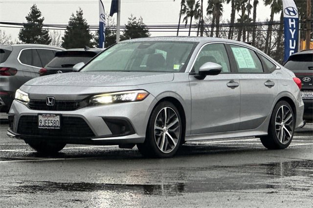 Used 2024 Honda Civic Touring image 11