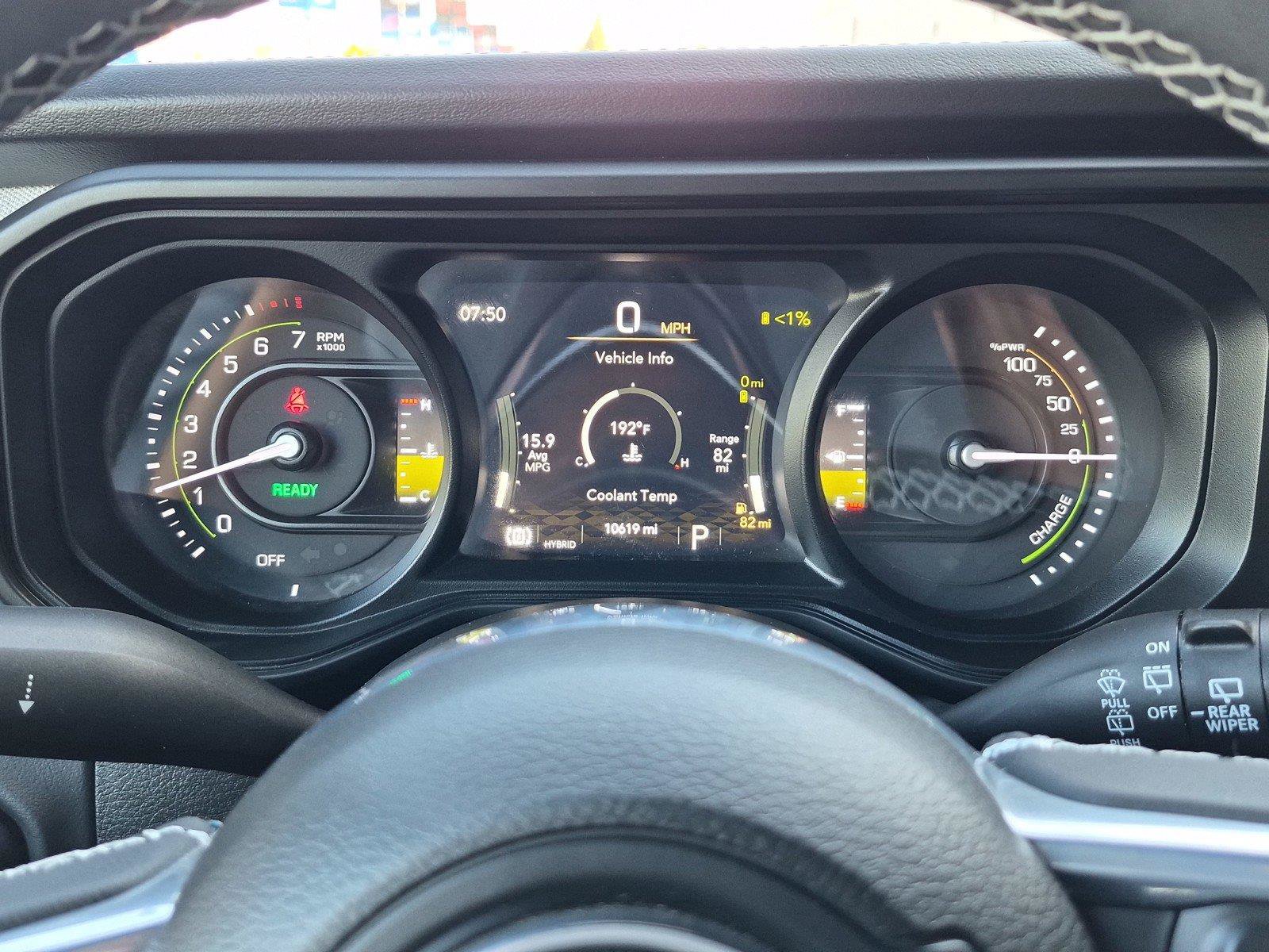 Certified 2025 Jeep Wrangler Unlimited Sahara w/ Safety Group AWD/4WD image 28