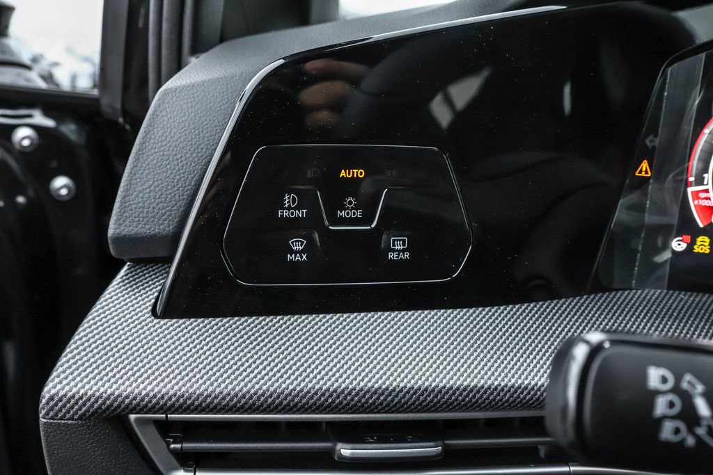 New 2026 Volkswagen GTI SE FWD image 26