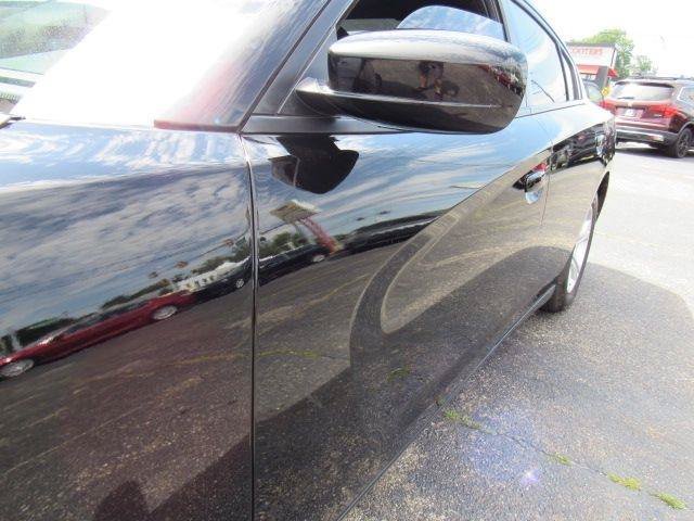 Used 2023 Dodge Charger SXT RWD image 8