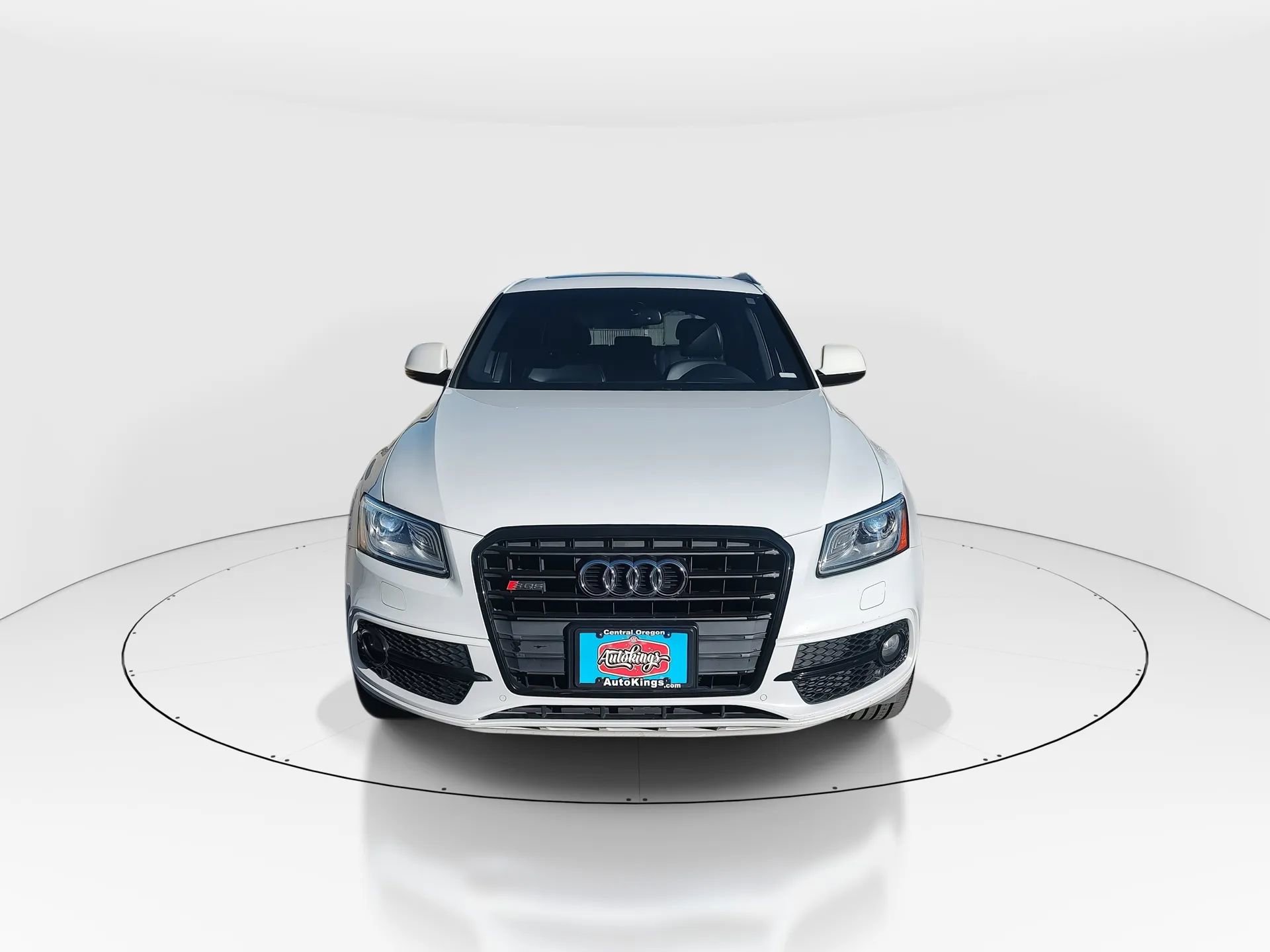 Used 2016 Audi SQ5 Premium Plus w/ Technology Package image 3