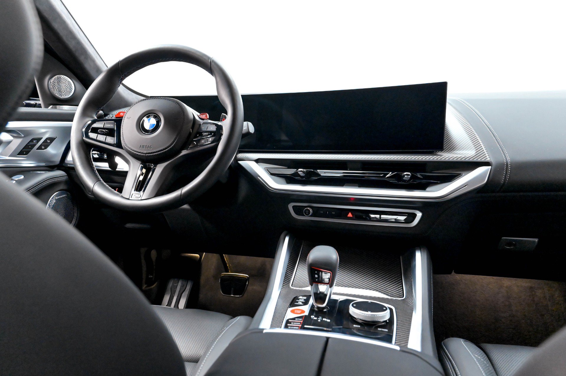 Used 2023 BMW XM AWD/4WD image 34