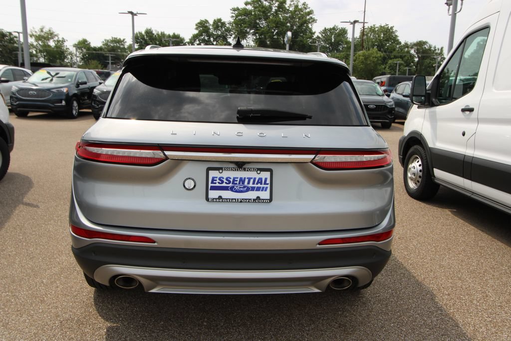 Used 2024 Lincoln Corsair Reserve w/ Equipment Group 201A AWD/4WD image 7