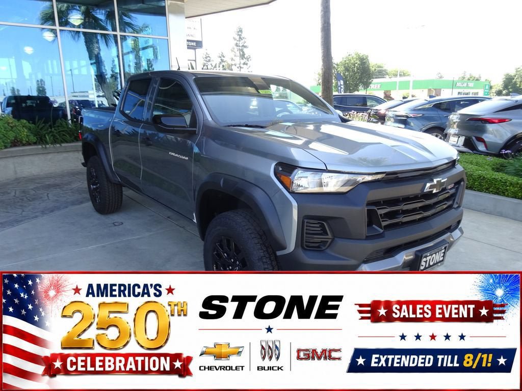 New 2026 Chevrolet Colorado Trail Boss AWD/4WD image 1