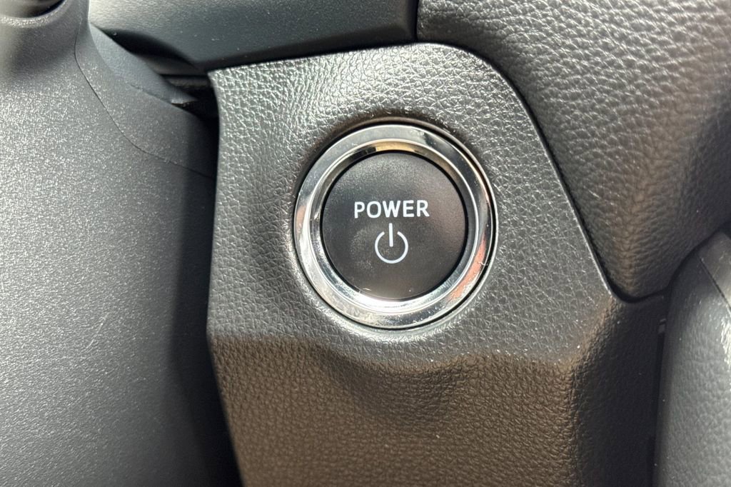 Used 2023 Toyota RAV4 XSE AWD/4WD image 19