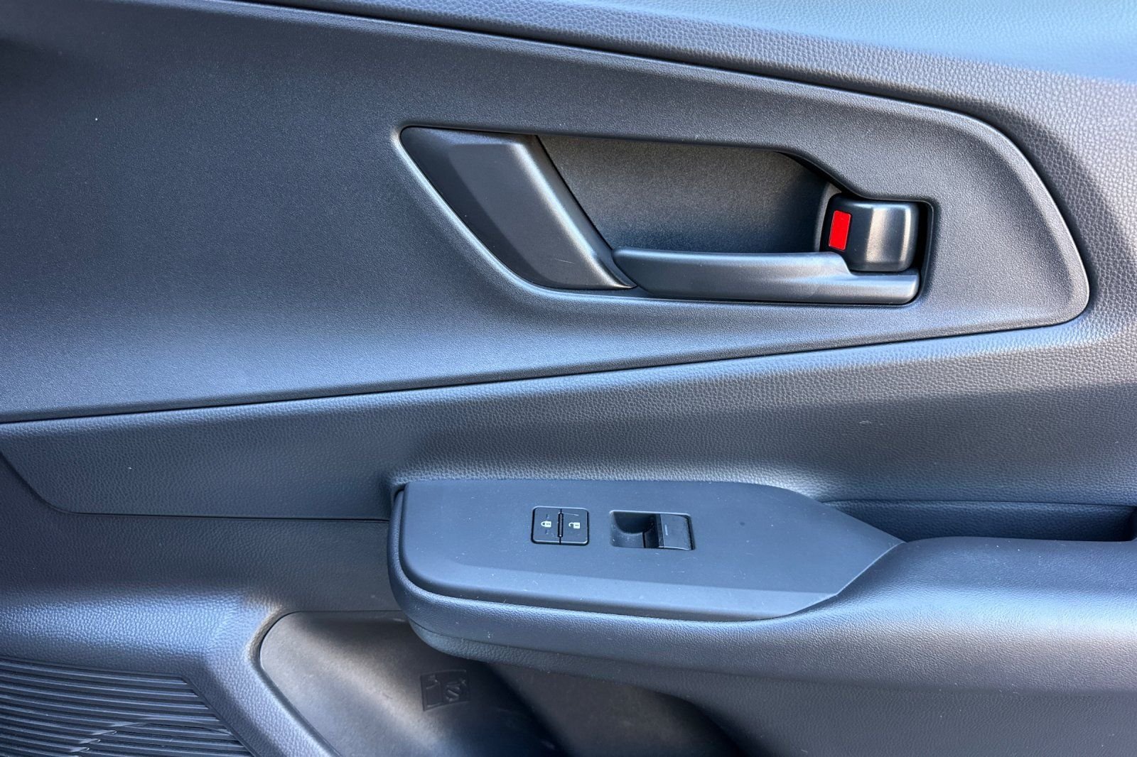 Used 2024 Toyota Prius Prime FWD image 19