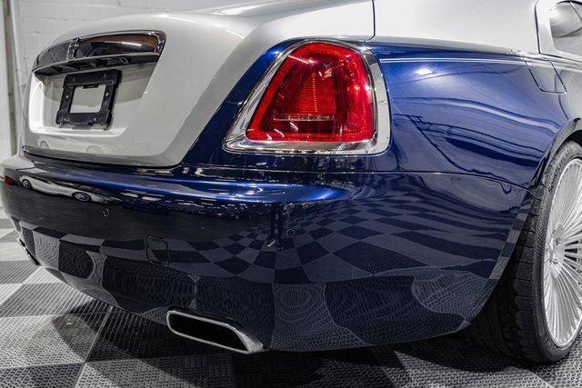 Used 2014 Rolls-Royce Wraith image 18