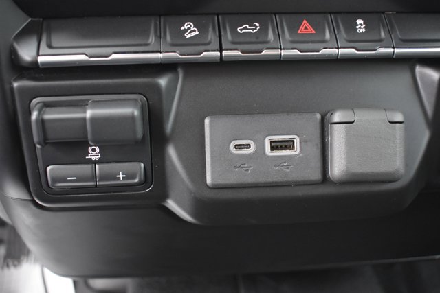 Used 2023 Chevrolet Silverado 2500 LT w/ Convenience Package image 29