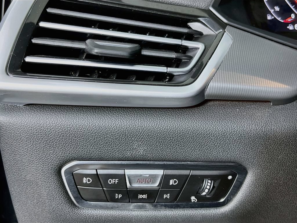 Used 2021 BMW X5 xDrive40i w/ Convenience Package AWD/4WD image 13