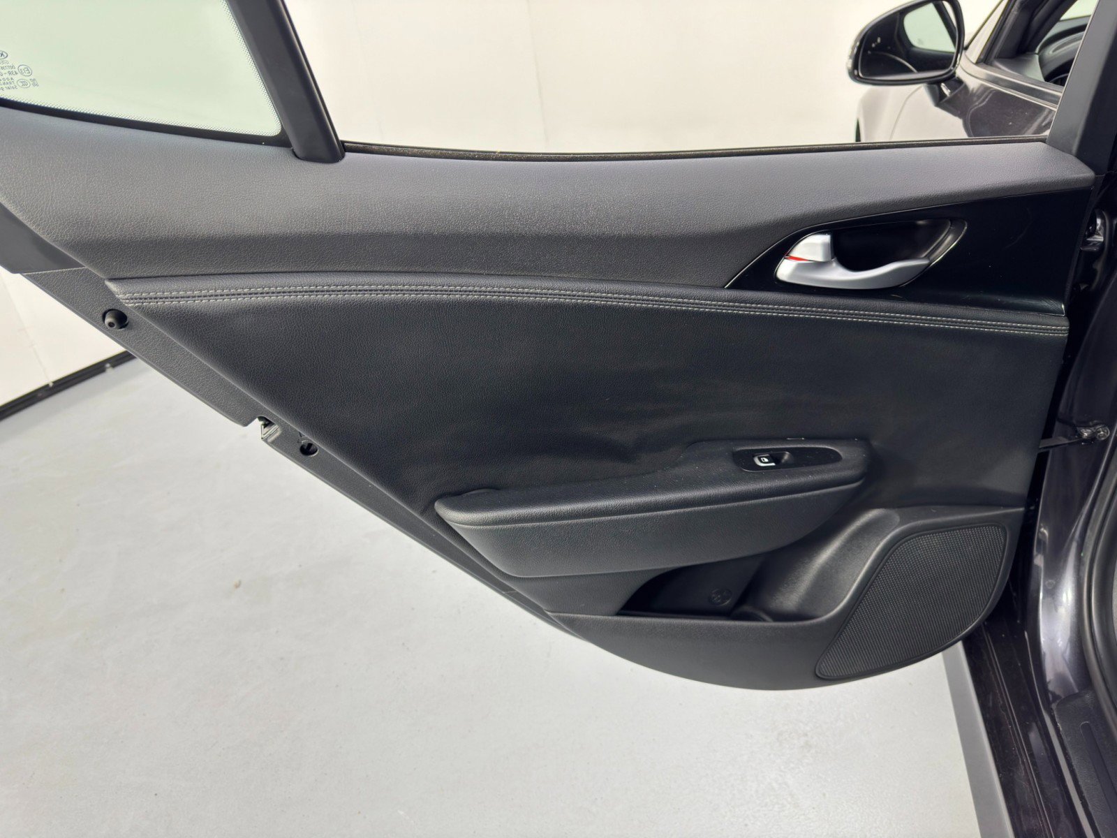 Used 2022 Kia Stinger GT-Line image 40