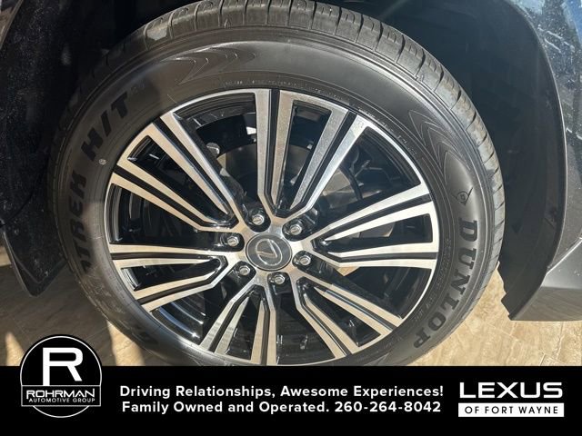 New 2025 Lexus LX 600 4WD w/ Luxury Package image 9