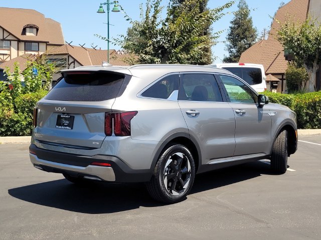 New 2026 Kia Sorento EX w/ EX Premium Package FWD image 4