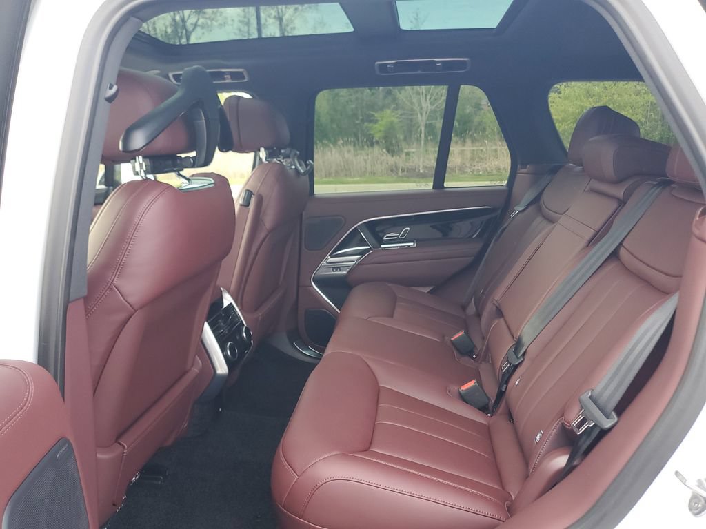 New 2026 Land Rover Range Rover SE AWD/4WD image 23