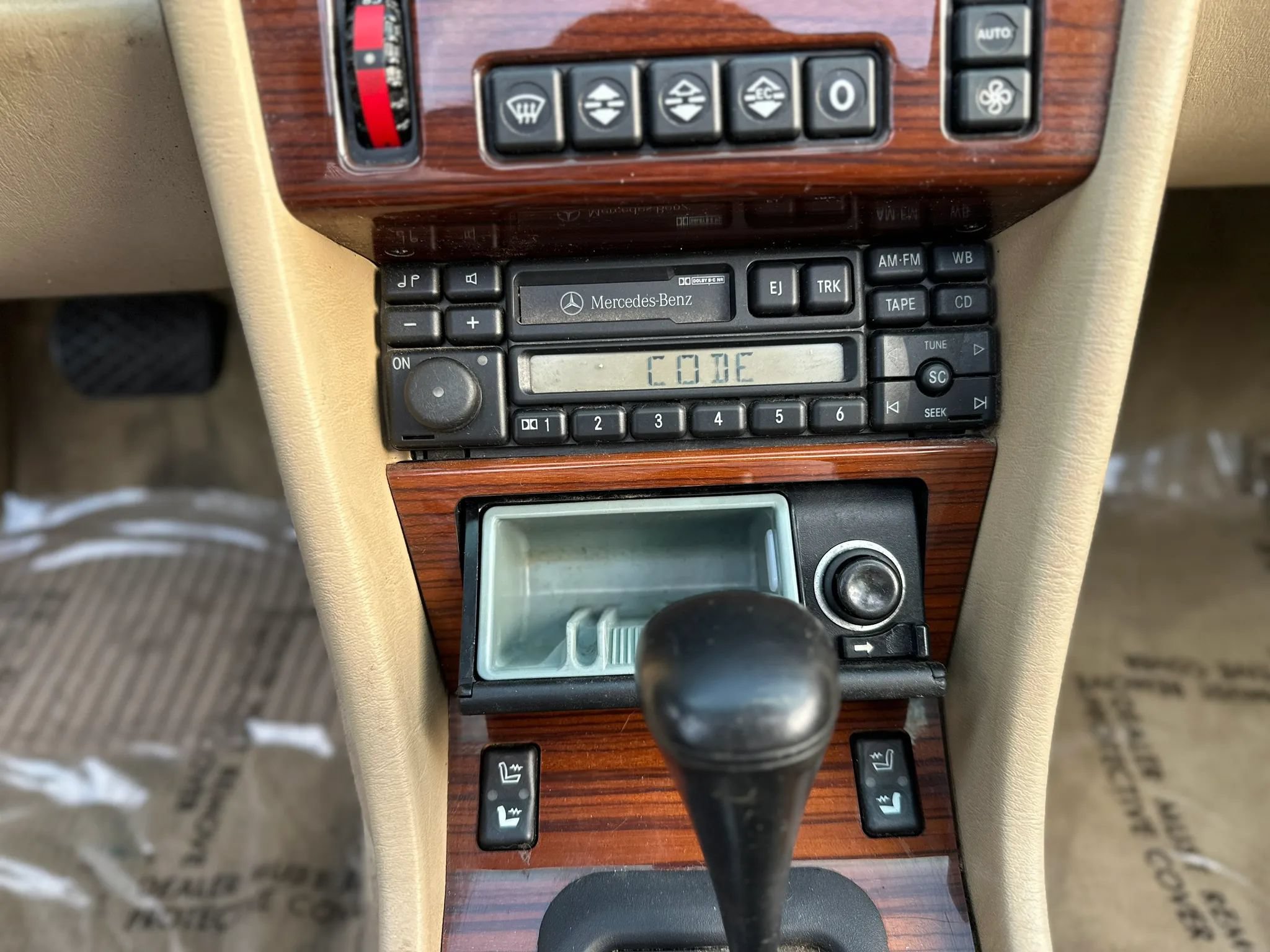 Used 1994 Mercedes-Benz E 320 Sedan image 28
