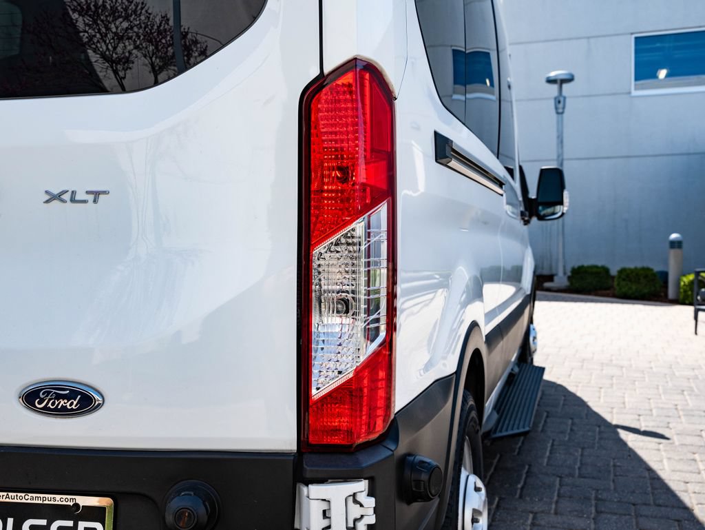 Used 2024 Ford Transit 350 XLT AWD/4WD image 9