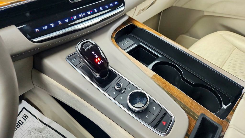 Used 2021 Cadillac Escalade Sport Platinum image 17