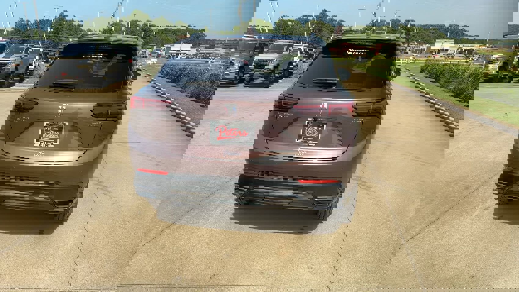 New 2025 Buick Envision Sport Touring image 7