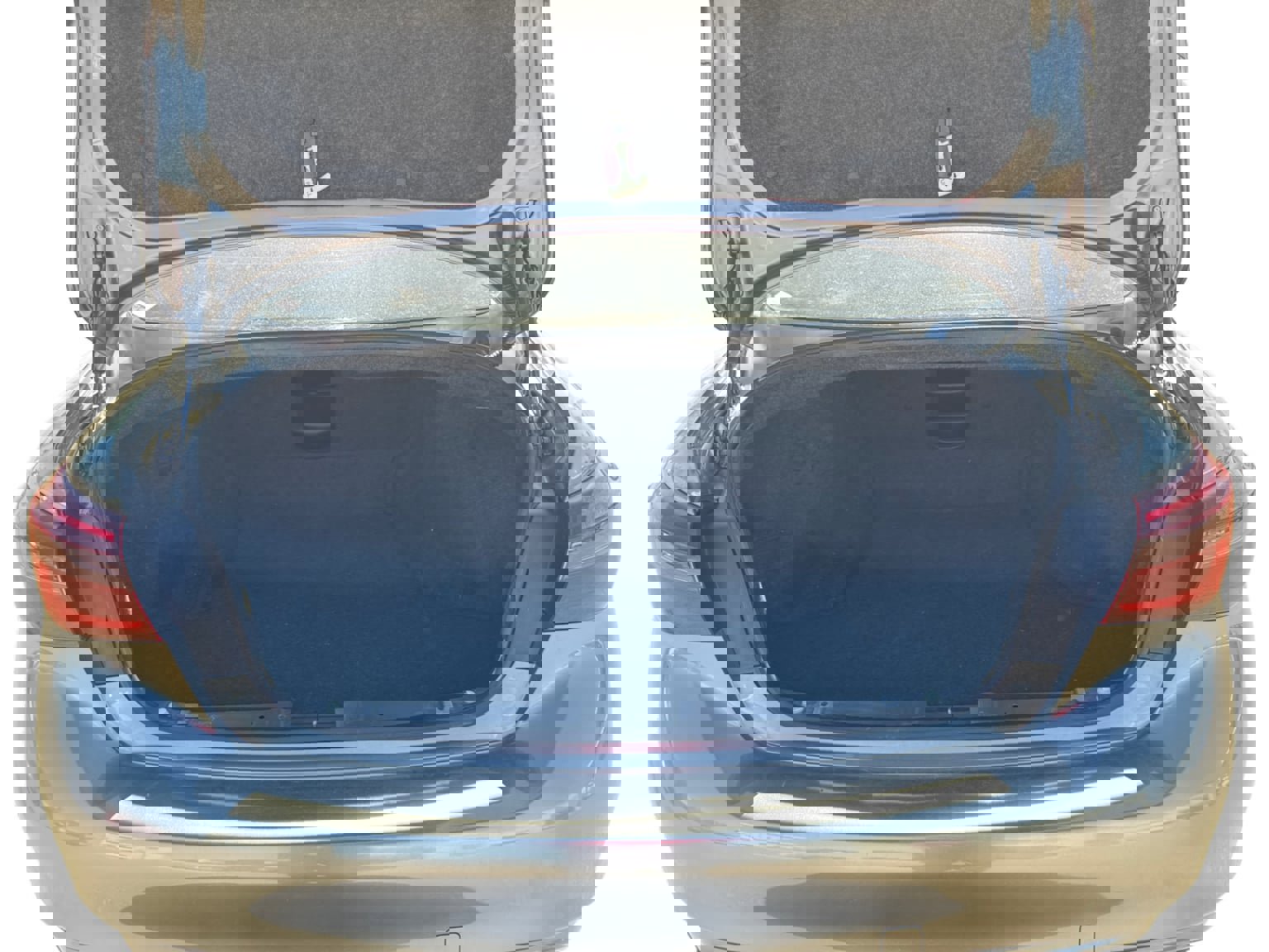 Used 2018 INFINITI Q50 Luxe image 19