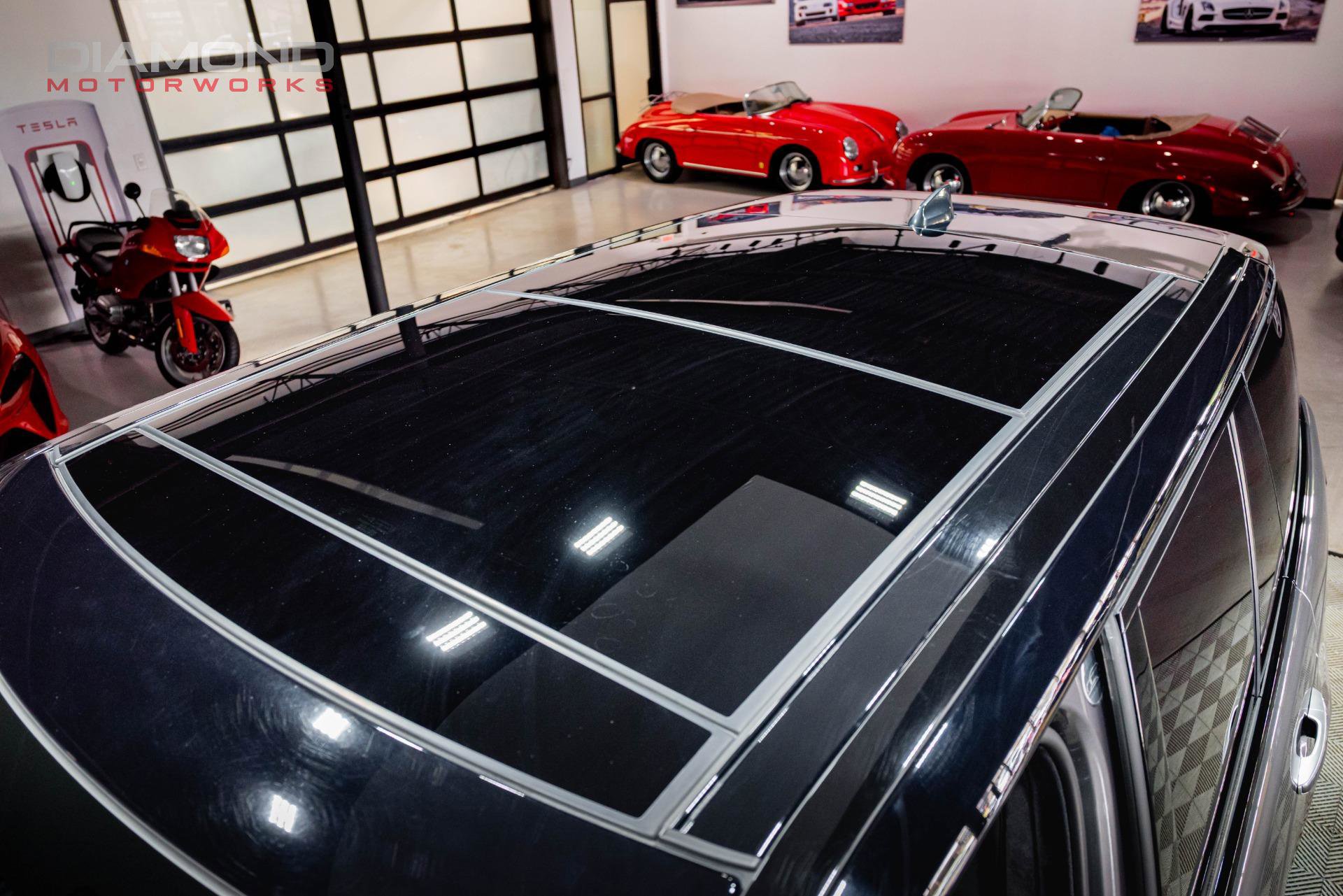 Used 2019 Land Rover Range Rover Autobiography image 7