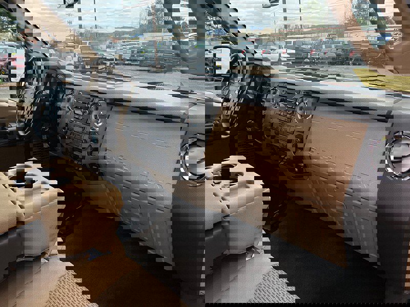 Used 2016 Ford F350 XLT w/ XLT Value Package AWD/4WD image 25