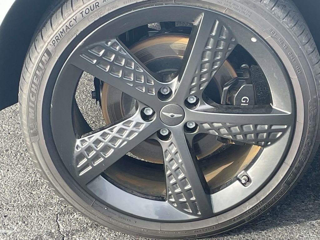 Used 2025 Genesis GV70 3.5T Sport w/ Sport Advanced Package image 13