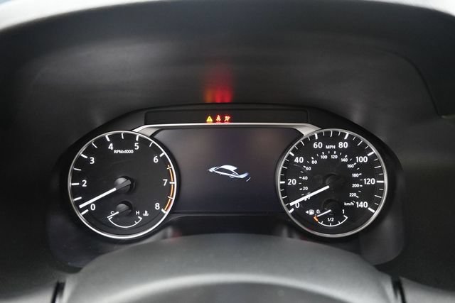 Used 2025 Nissan Altima 2.5 SV FWD image 24