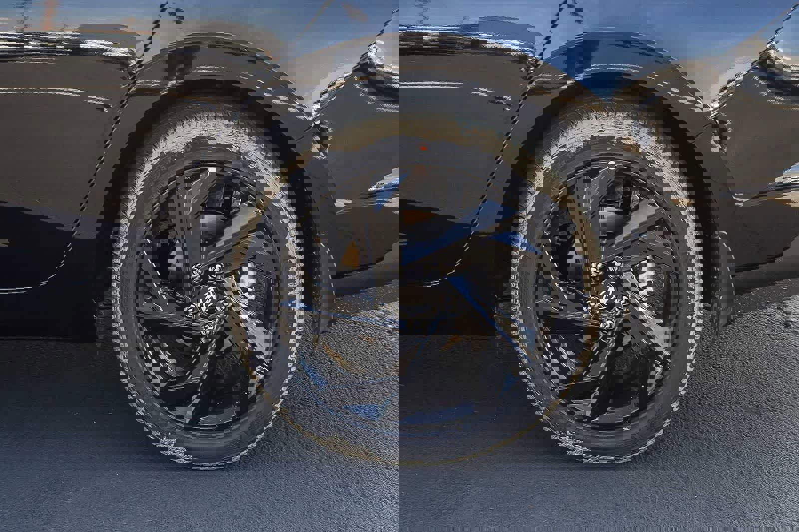 New 2026 Hyundai Elantra Sport image 11