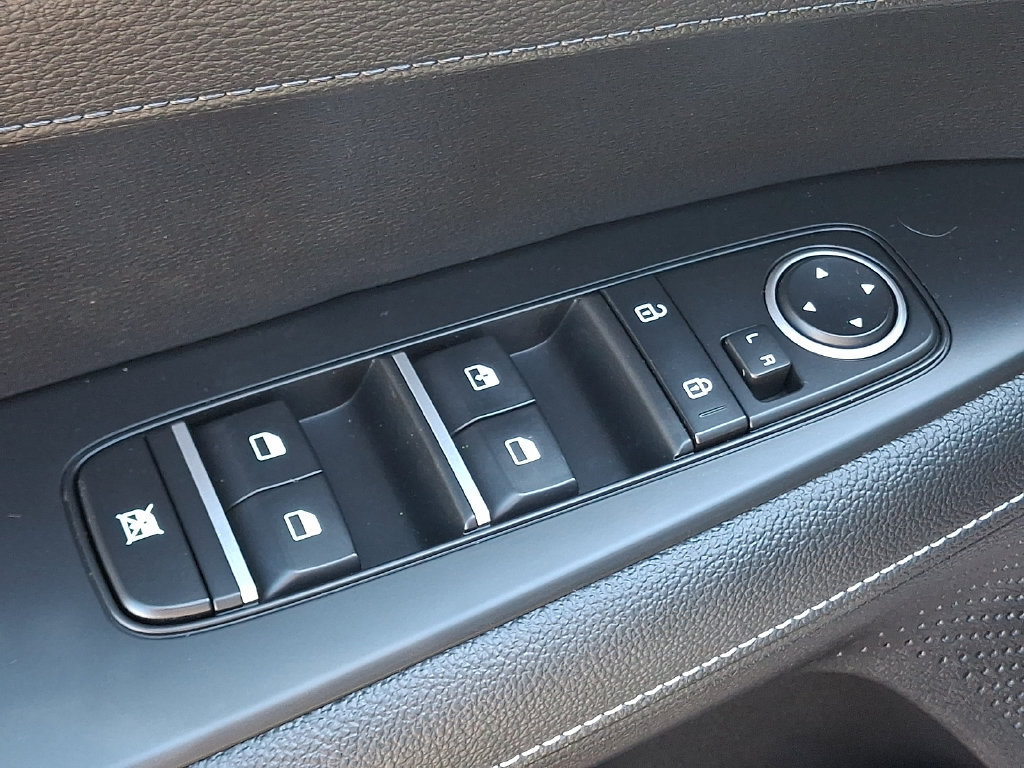 Used 2023 Kia Forte GT-Line w/ GT-Line Premium Package FWD image 27