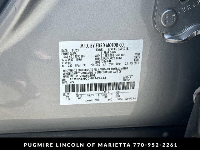 Used 2022 Ford Explorer Platinum w/ Equipment Group 601A AWD/4WD image 35