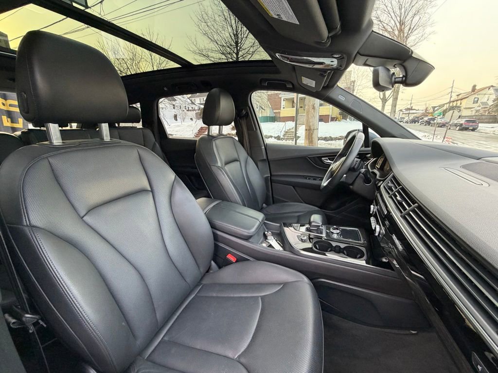 Used 2019 Audi Q7 3.0T Prestige w/ Prestige Package image 13