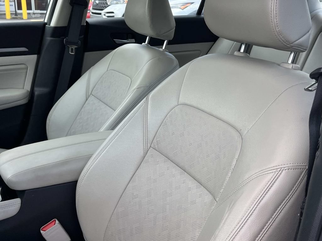 Used 2023 Nissan Altima 2.5 SL AWD/4WD image 34