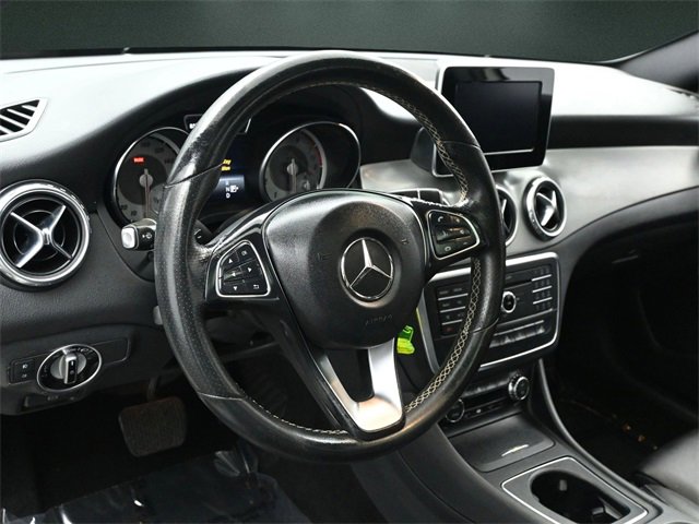 Used 2017 Mercedes-Benz GLA 250 image 24