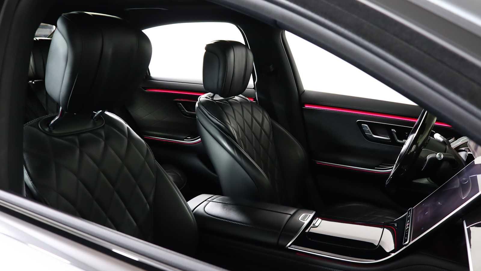 Used 2024 Mercedes-Benz S 580 4MATIC Sedan image 26