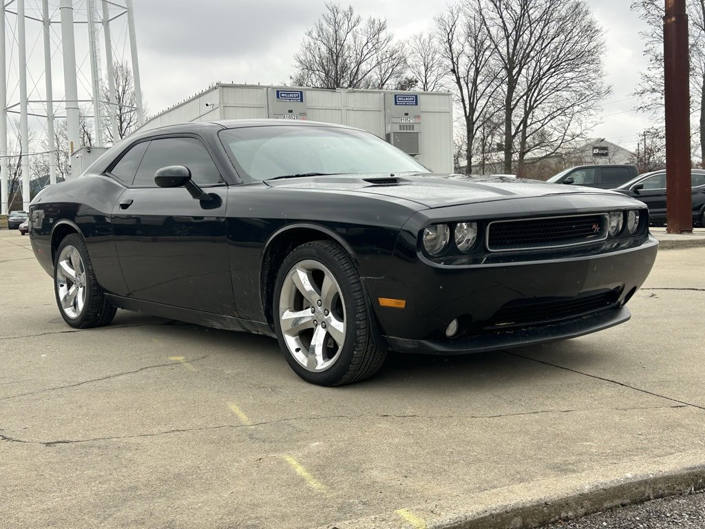 Used 2011 Dodge Challenger R/T image 4