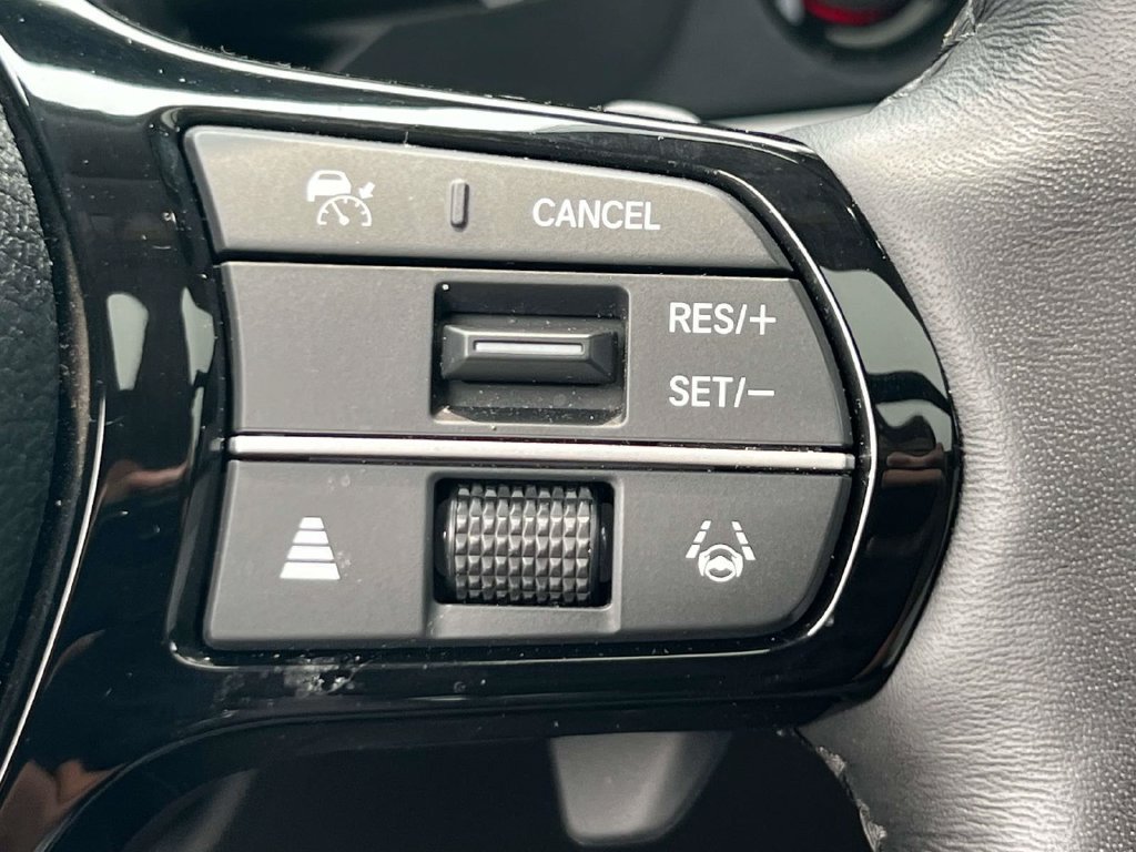 Used 2023 Honda Pilot Elite image 24