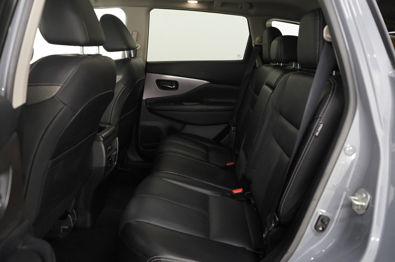 Used 2024 Nissan Murano SL image 14