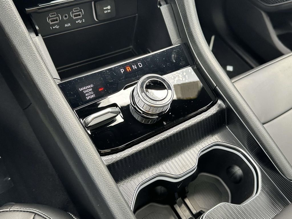 New 2026 Jeep Grand Cherokee L Limited w/ Limited Altitude Package image 18