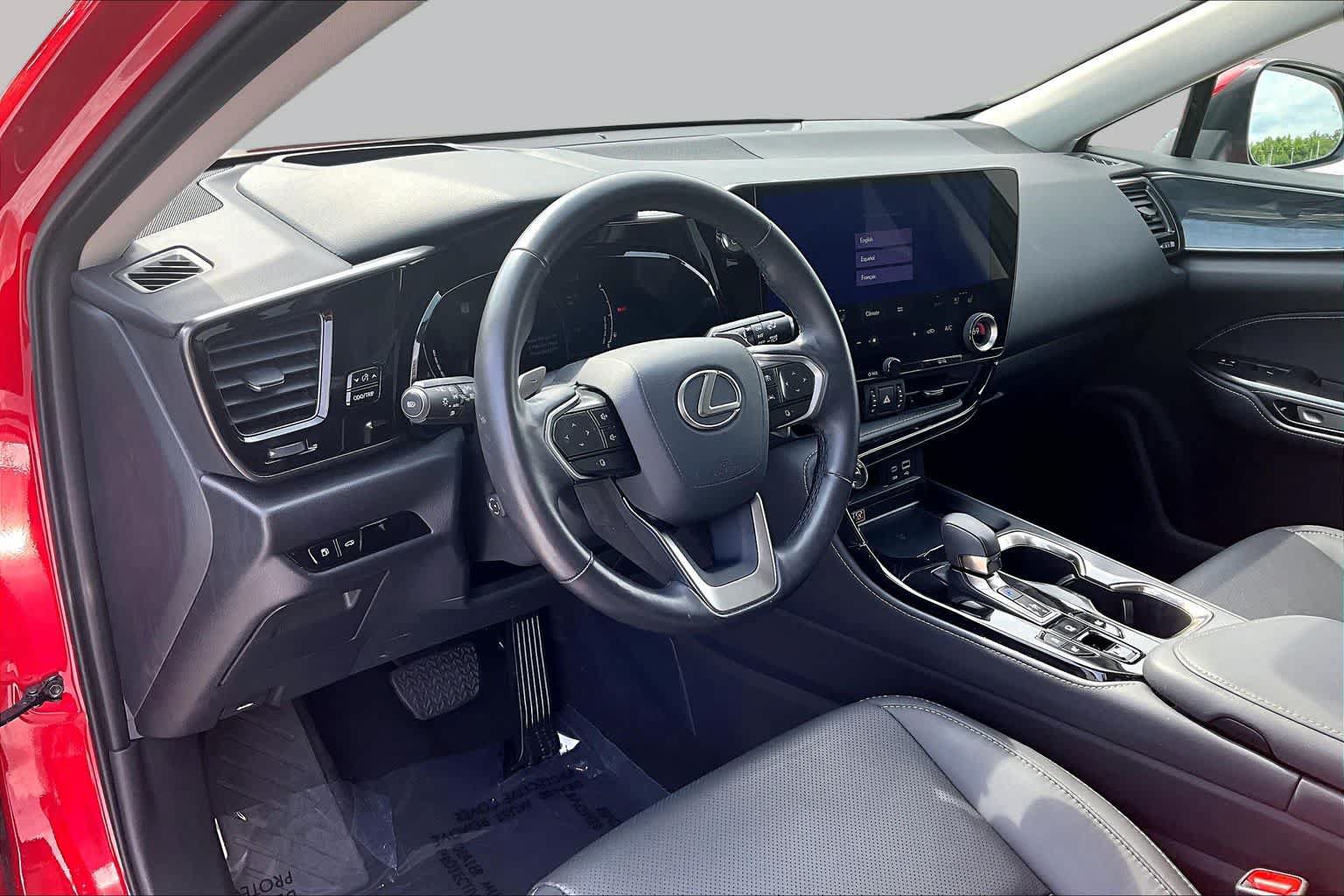 Used 2025 Lexus NX 350h AWD w/ Cold Area Package image 32