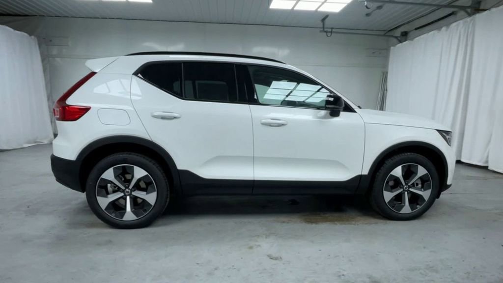New 2026 Volvo XC40 B5 Plus w/ Protection Package Premier image 2