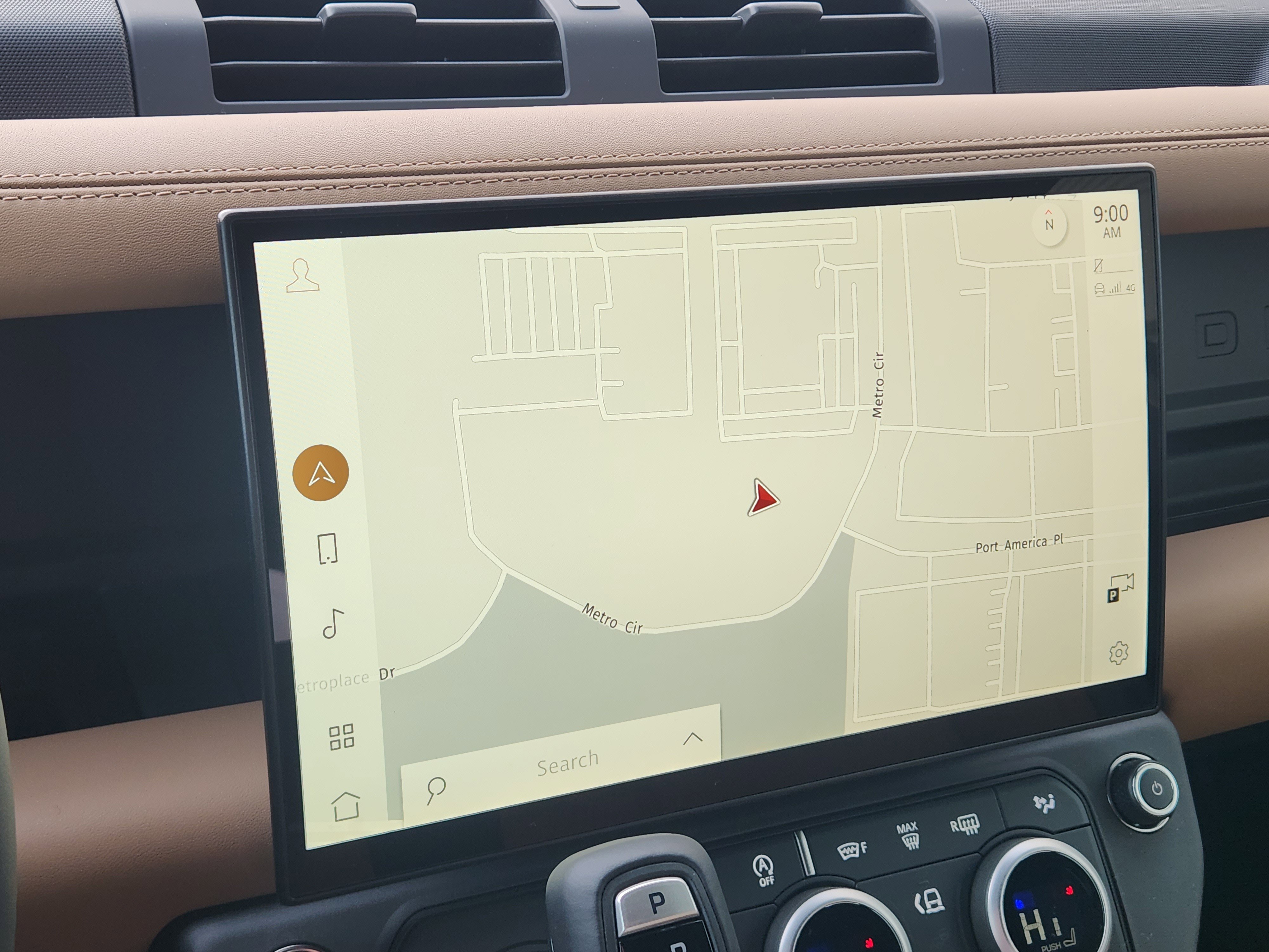 New 2026 Land Rover Defender 110 X-Dynamic SE image 18