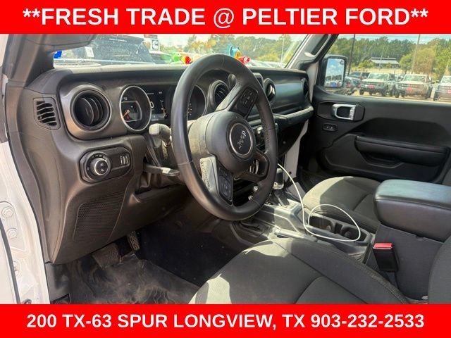 Used 2023 Jeep Gladiator Sport AWD/4WD image 7